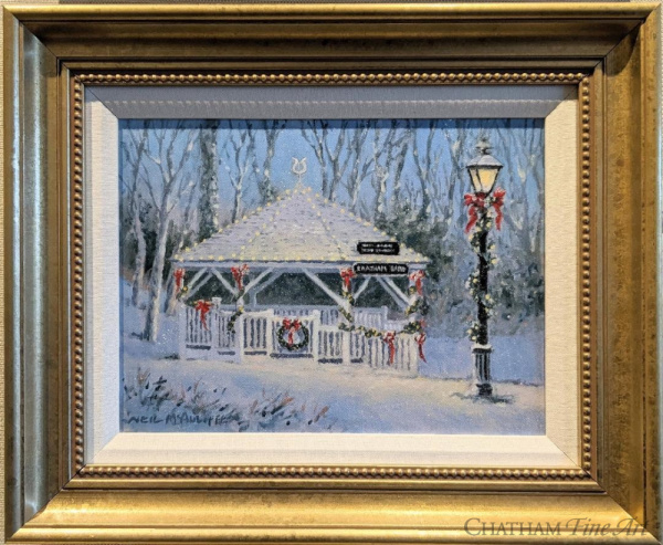 82778c_mcauliffe_chat_bandstand_in_snow
